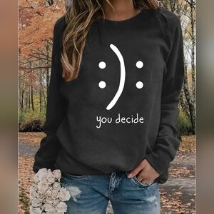 Women's Cute Emoji Funny Oversized Pullover Drop Shoulder Black Sweatshirt MED